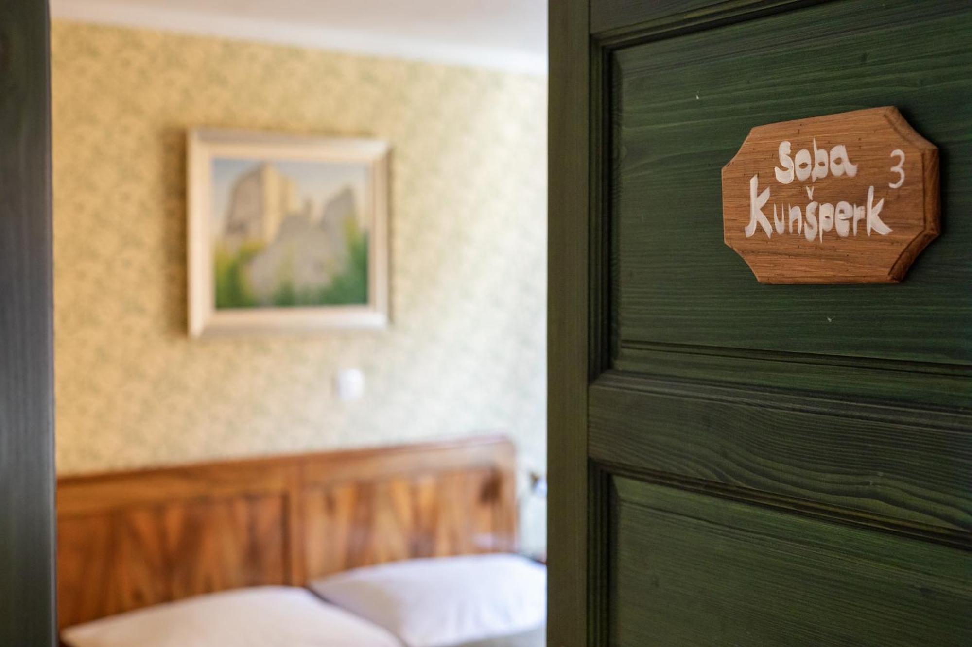 Hostel Gabronka Bistrica ob Sotli Buitenkant foto